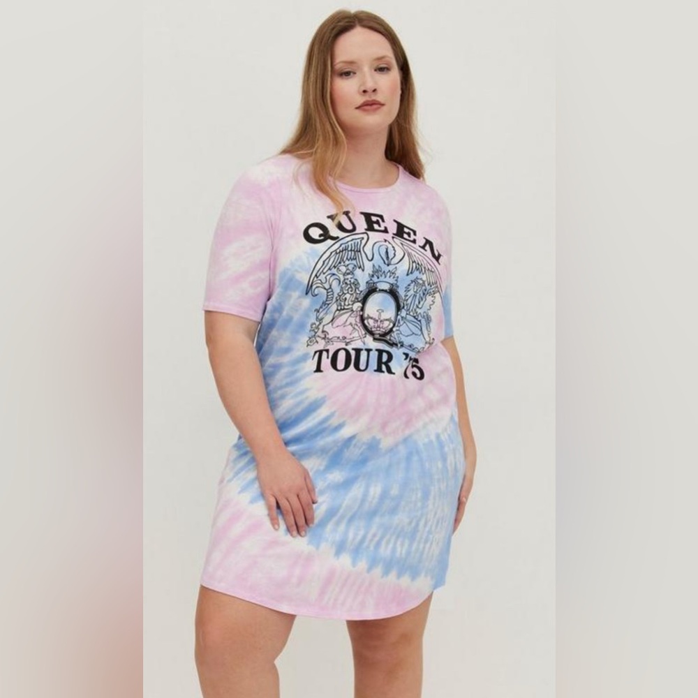 Torrid Sz. 2 (2X/18-20) Favorite T-Shirt Dress - Super Soft Queen Tie Dye